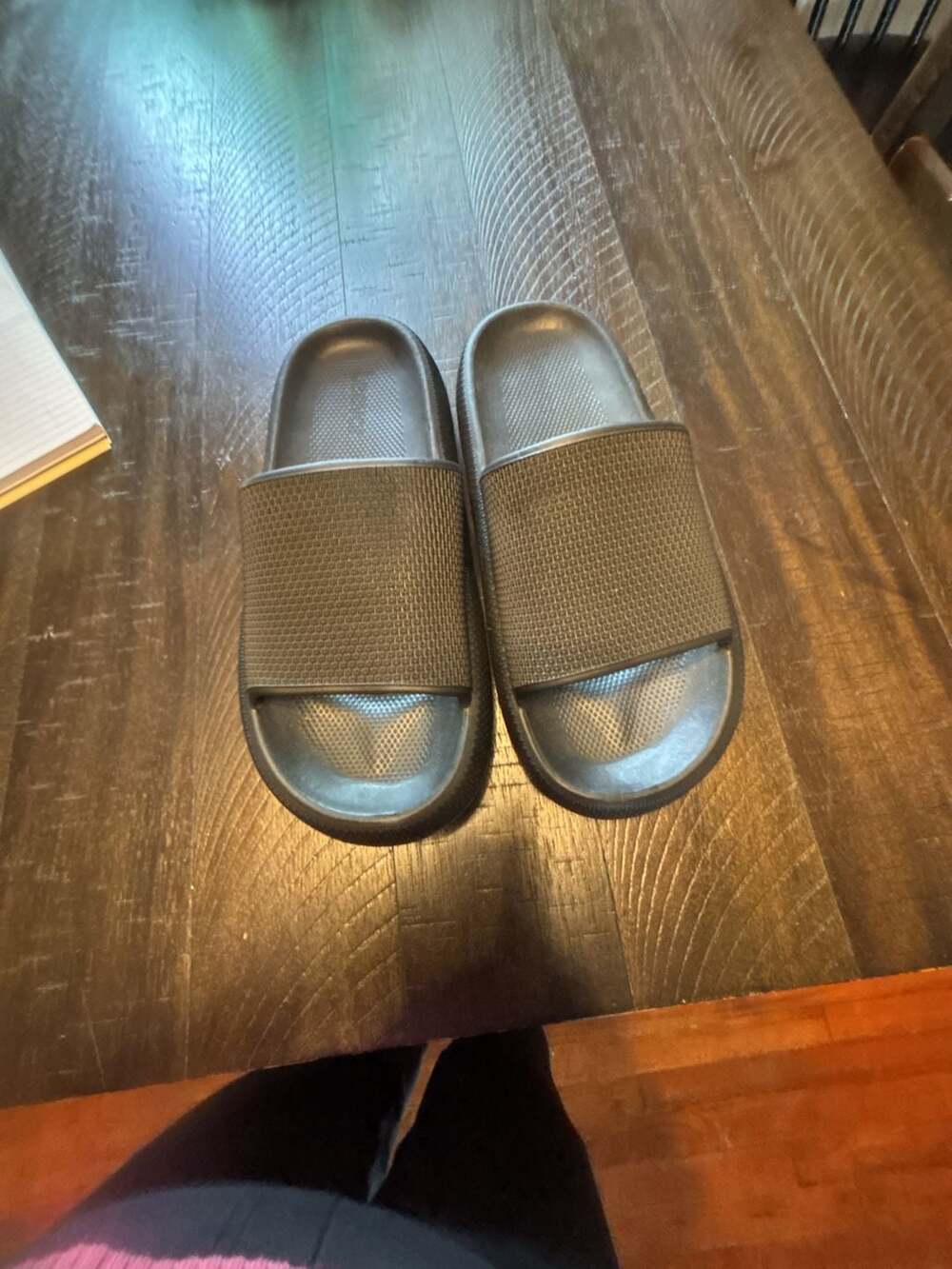 Lavra Pillow Slides Size 42-43 Black Rubber Sandals